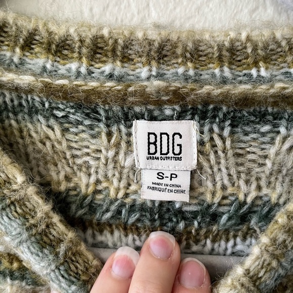 BDG Urban Outfitters Striped Textured Wool Blend Slouchy Sweater Women's Size S - Picture 11 of 12